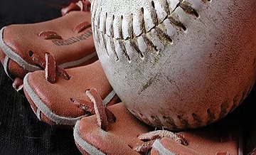Picture of a Baseball Glove